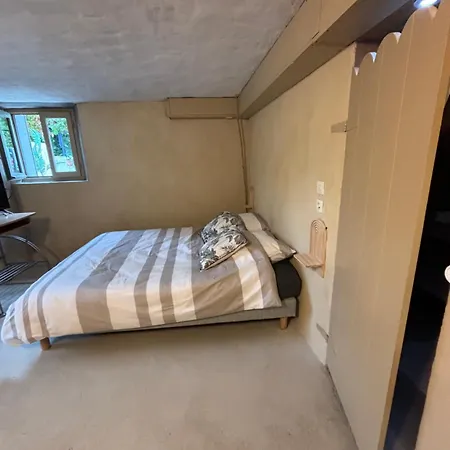 Chambre Guest house *